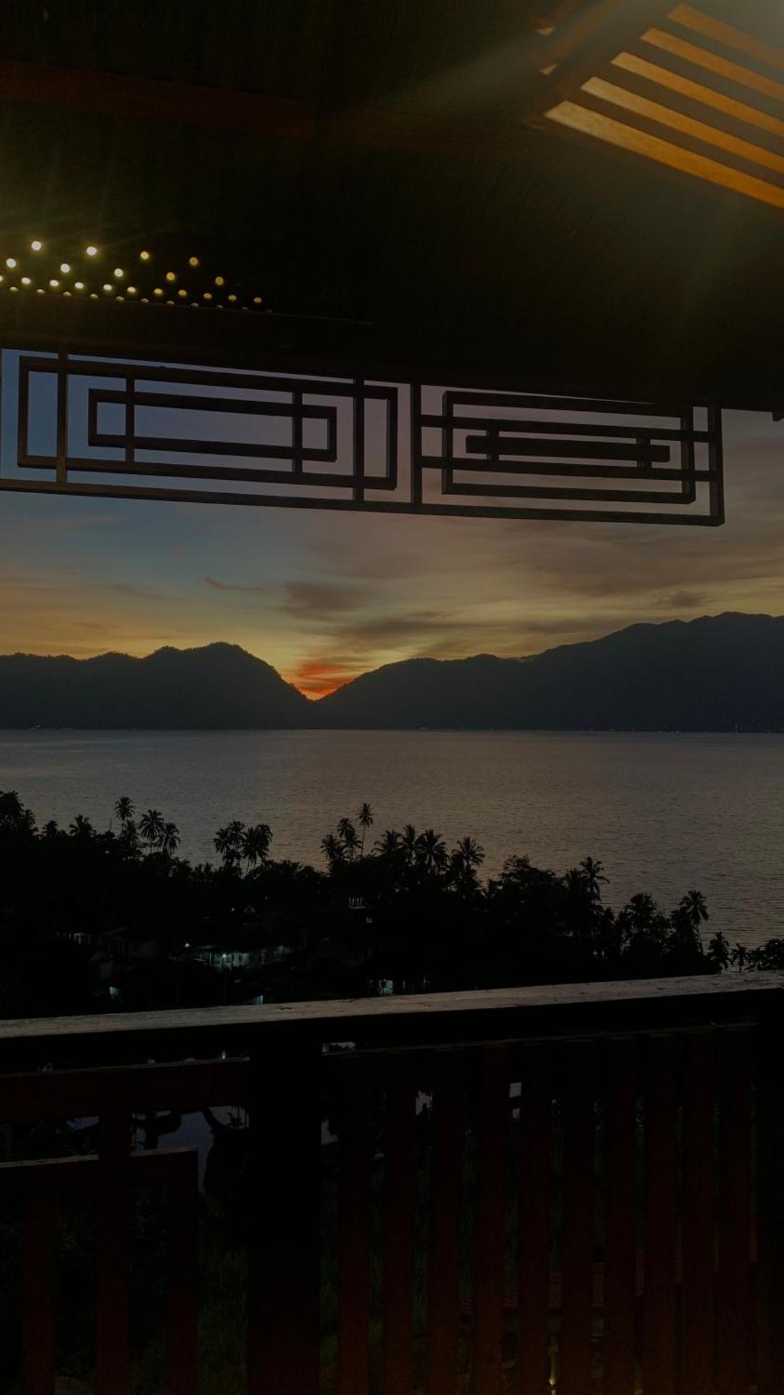 Bagoes View Cottages Maninjau Extérieur photo